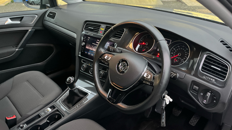 Volkswagen Golf 1.4 TSI SE 5dr Petrol Hatchback